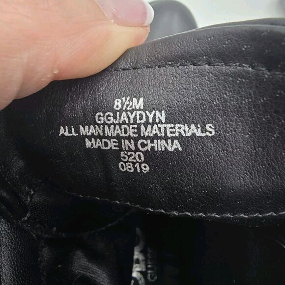 Guess Jaydyn Boots 8.5M Black Faux Leather Lug Sole Combat Goth Grunge Vampire - Picture 11 of 16